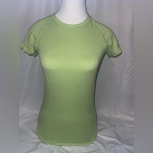 LULULEMON SWIFTLY TECH 2.0💚